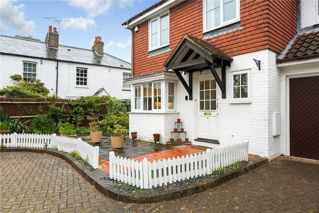 Semi-detached house to rent in St Marys Mews, Richmond