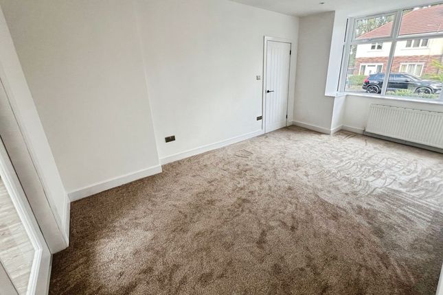 18, Brian Road, Bolton photo 3