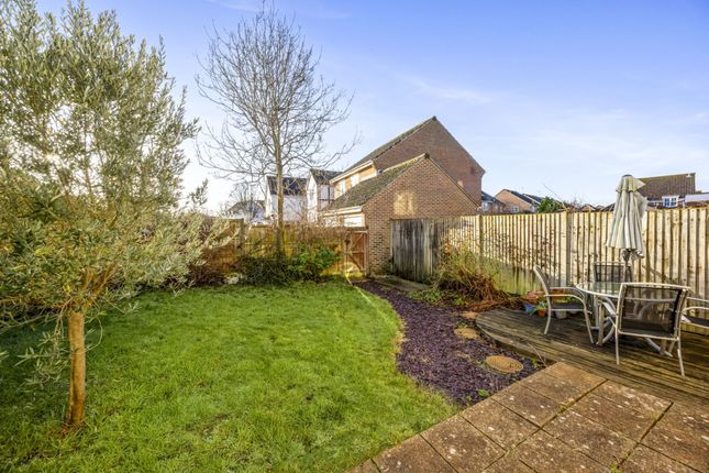 3, Cypress Avenue, Worthing photo 3