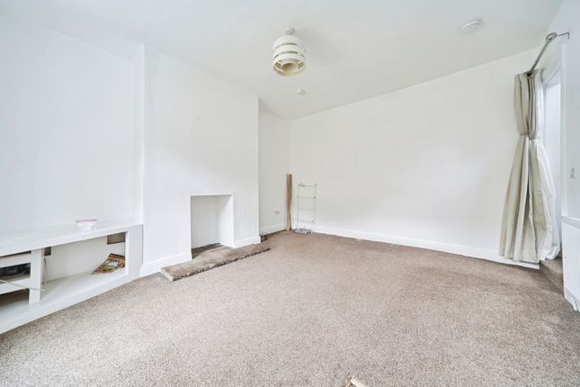 3, May Street, Keighley photo 3