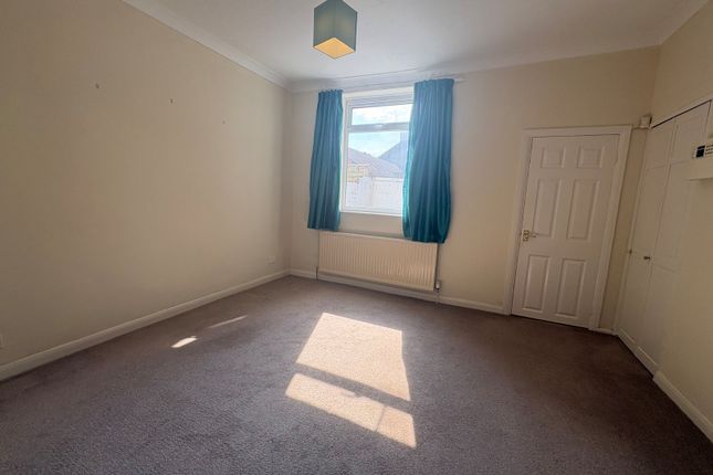 12, The Poplars, Durham Street, East Riding of Yorkshire photo 3