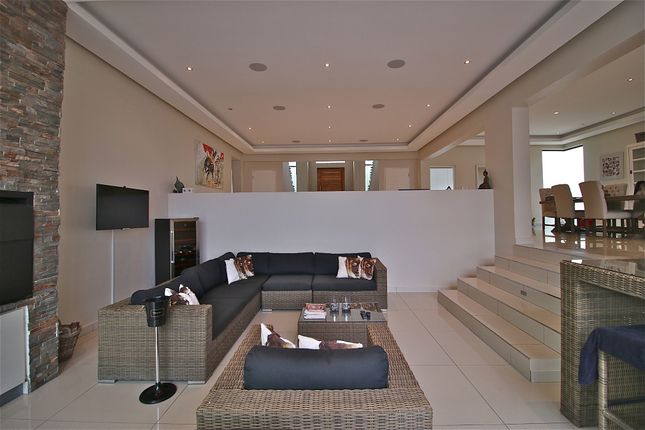 Detached house for sale in 30 Kings Way, Baronetcy Estate, Northern Suburbs, Western Cape, South Africa