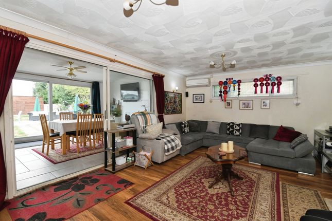 Ad-Astra, Hawthorn Hill, LINCOLN photo 2