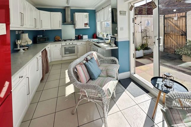 14, Moor Croft, Newbiggin-By-The-Sea photo 3