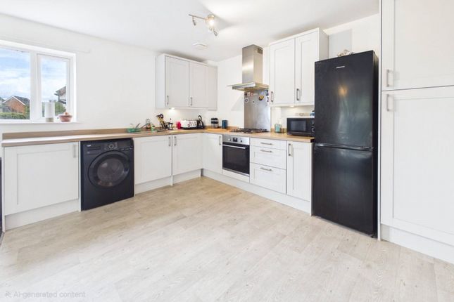 13, Langford Way, Berkshire photo 4