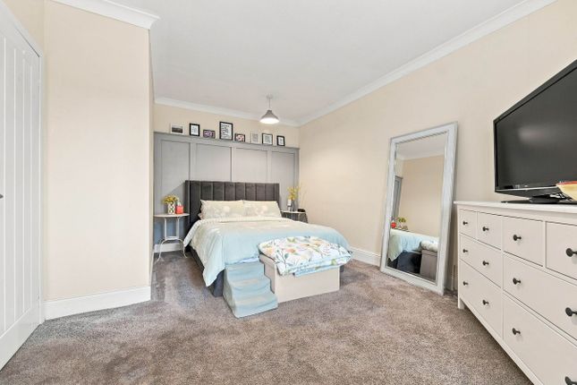 34, Craigie Road, Kilmarnock photo 4