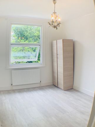 Buller Road, Thornton Heath photo 5