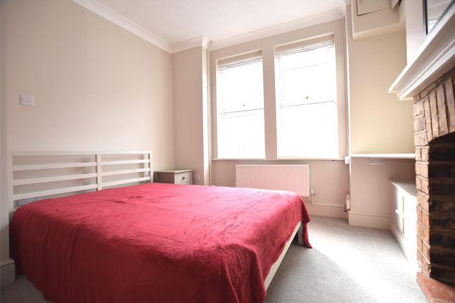 Terraced house to rent in Mount Street, Gloucester