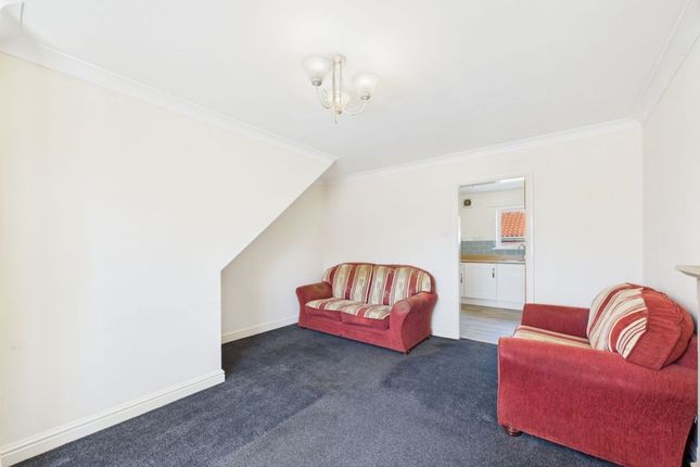 1, Sycamore Court, Whitby photo 3