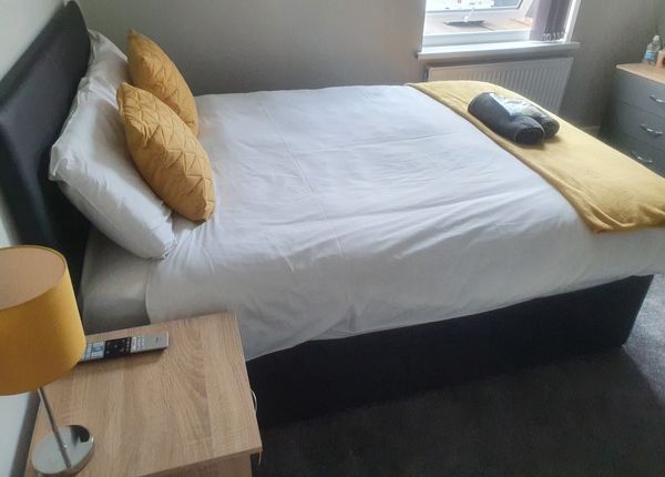 11, Nicholls Street, Stoke-on-Trent photo 2