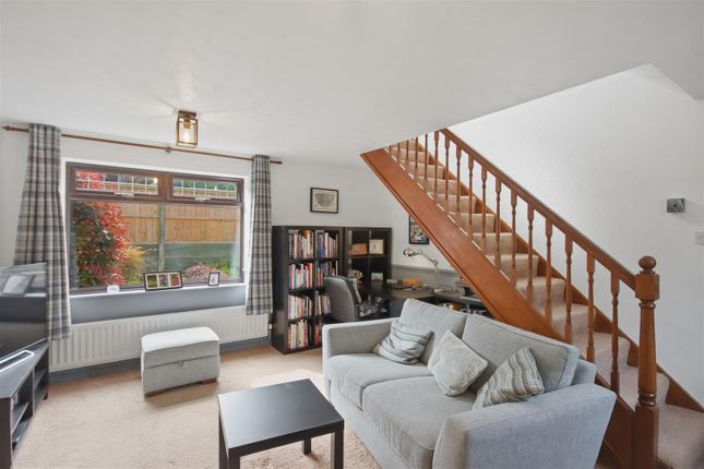 3, Craglands Grove, Chesterfield photo 4