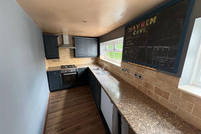 22, Tanner Street, Liversedge photo 2
