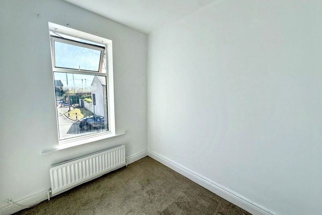 5, Burdon Terrace, Bedlington photo 5