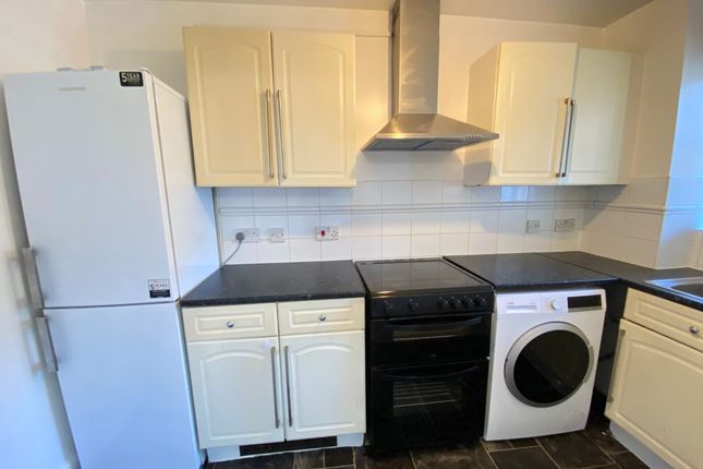 2, Windmill Drive, London photo 3