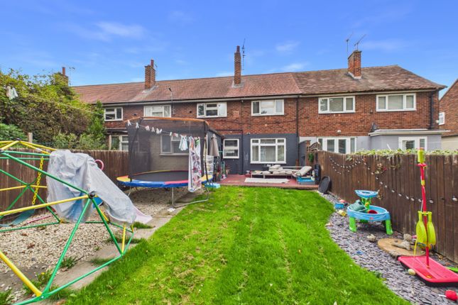 50 Troutsdale Grove, Hull, East Riding of Yorkshire photo 4