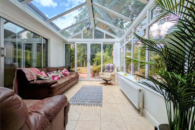 Simdean House, 24, Brook Vale, Worcestershire photo 3