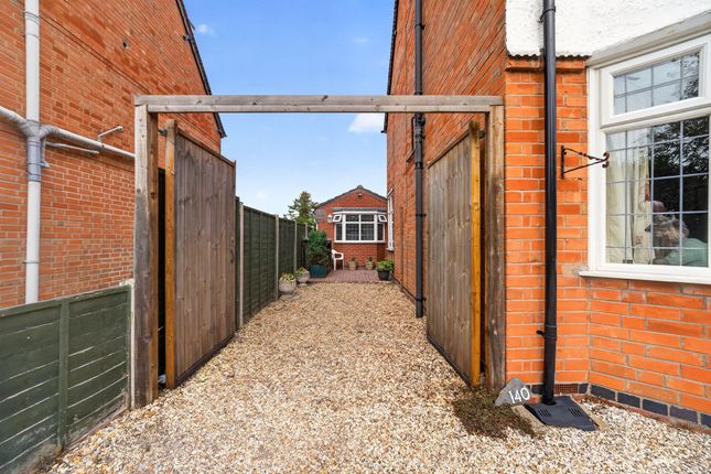 140 Alcester Road, Stratford-Upon-Avon photo 4