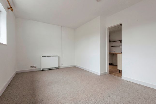 105B,, Pixmore Avenue, Hertfordshire photo 4