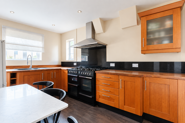 48 Barrow Hill Road, Bristol photo 4