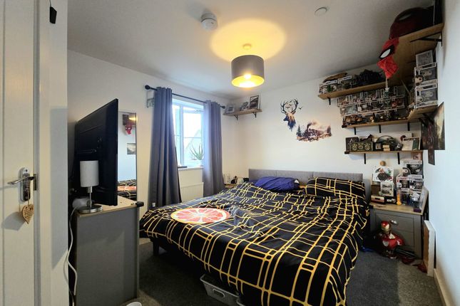 26 Rhodfa Bryn Castell, Bridgend photo 4