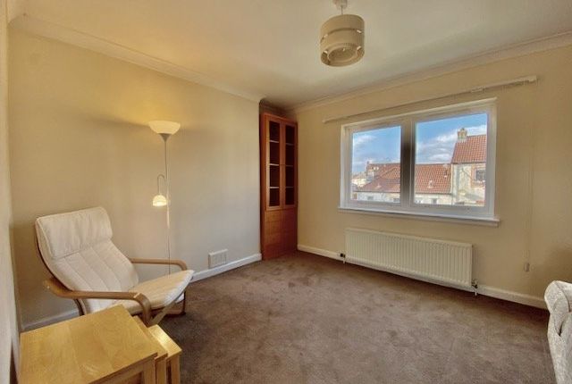 63, South Gyle Mains, Edinburgh photo 3