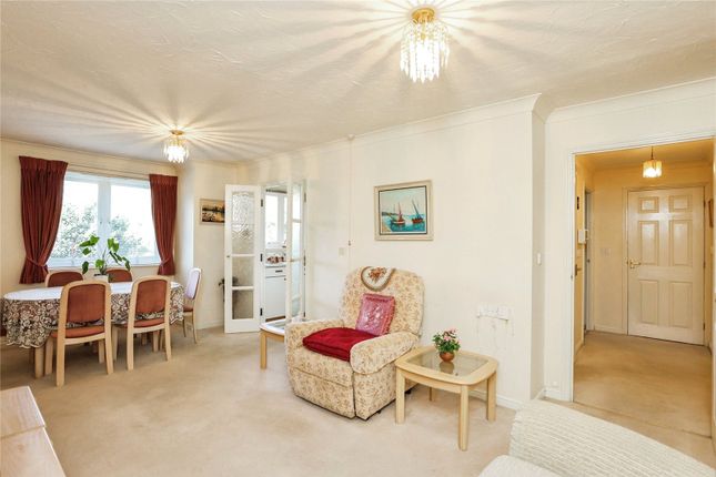 17, Giles Court, West Bridgford photo 4