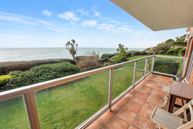 Flat for sale in Radnor Cliff, Sandgate