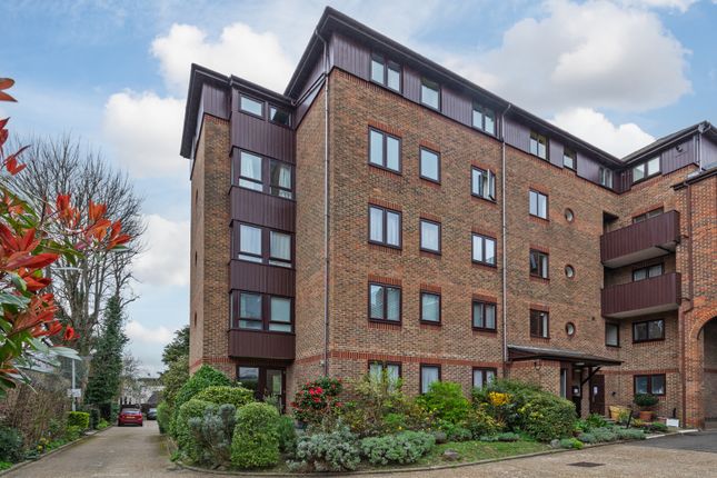 Flat for sale in Kingsdale Court, Tower Street, Winchester