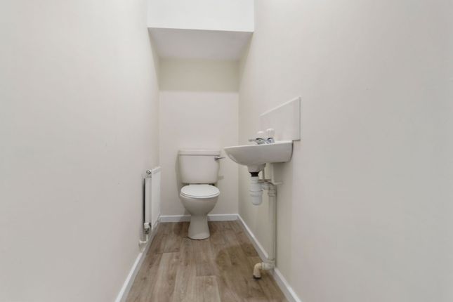 4, Hallwood Drive, Ledbury photo 4