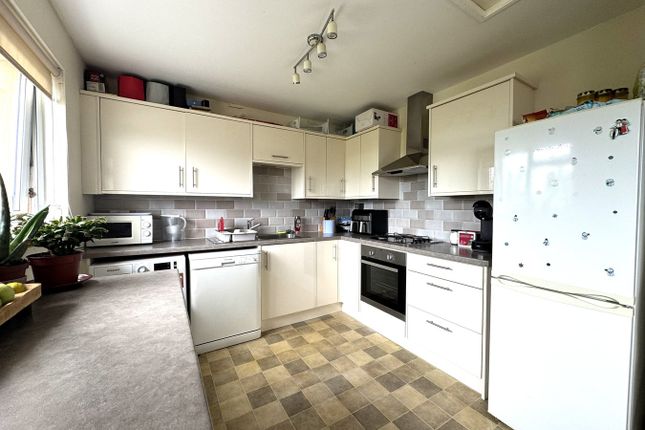 36, Ilston Way, Swansea photo 2