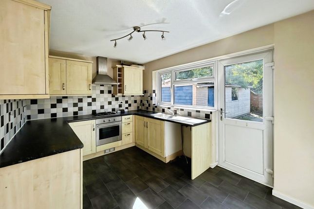 5, Jarvis Drive, Ashford photo 3