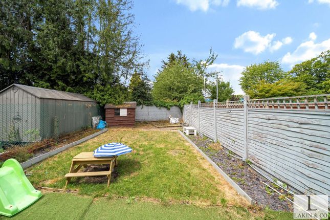 73, The Dingle, Hillingdon photo 4
