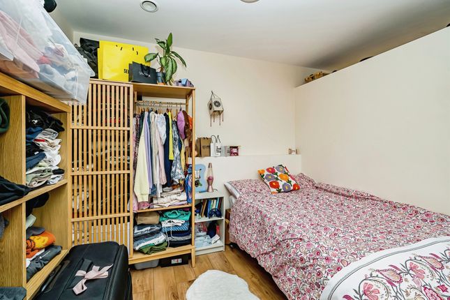 Flat for sale in The Backs, Chesham