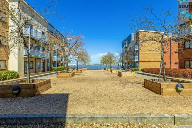 Cambria Court, North Star Boulevard, Greenhithe, Kent photo 3