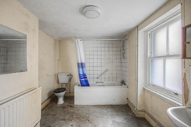49 Flat A, Poets Road, London photo 5