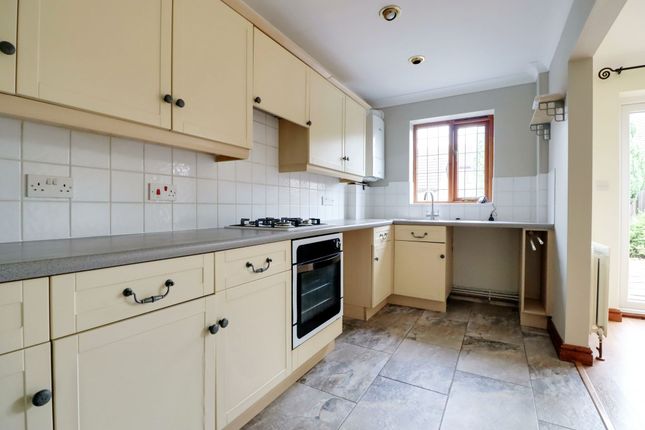 3 Oak Grove, Barnetby photo 4