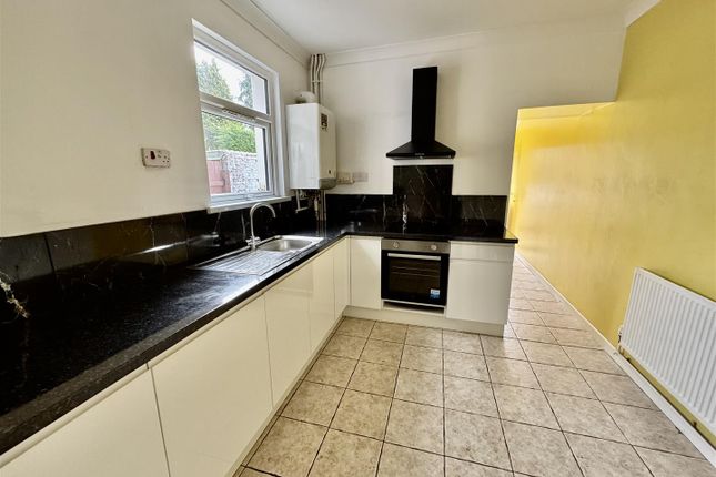 2, Heol Y Felin, Ammanford photo 3