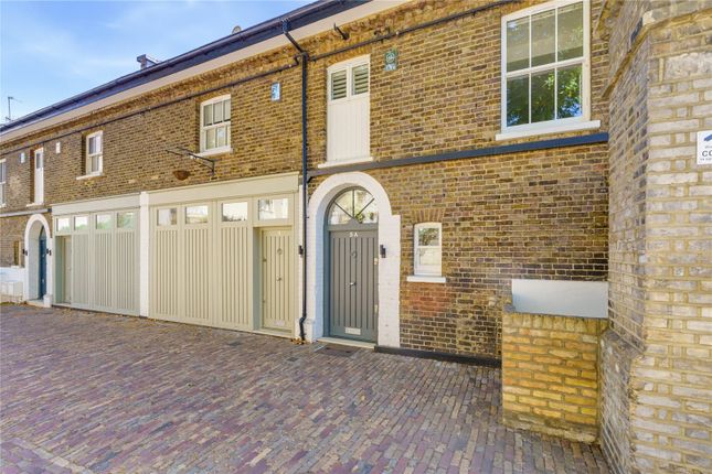 5A, Cedars Mews, London photo 2