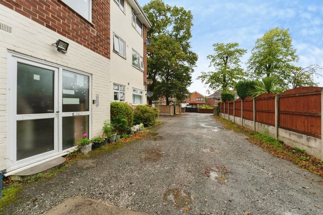 6, Roselands Court, Egerton Park, Birkenhead photo 2