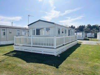 Thumbnail Property for sale in Lowestoft