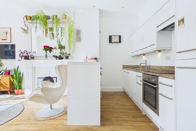 Flat 1, 11 Florence Road, Brighton photo 4