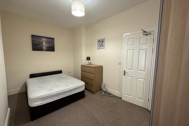 Thumbnail Room to rent in South Street, Rawmarsh, Rotherham