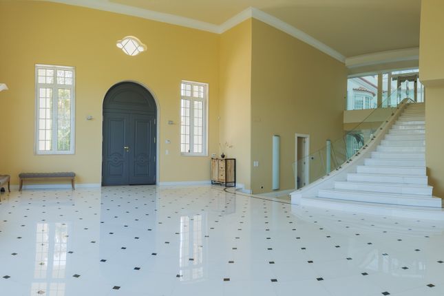 Villa for sale in R. Da Tomadia, 2710 Sintra, Portugal