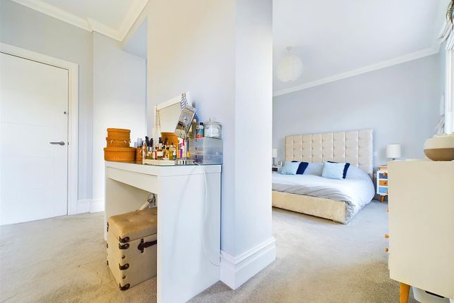 Master Dressing Area.Jpg