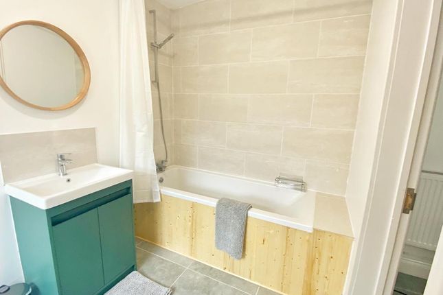 Bathroom (1).Jpeg