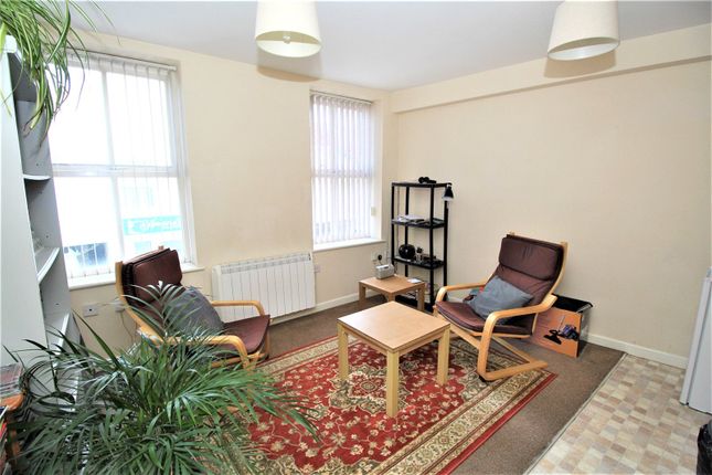 Flat for sale in Turk Street, Alton, Hampshire