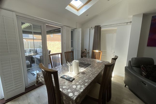 Broadhurst Place, Basildon photo 4