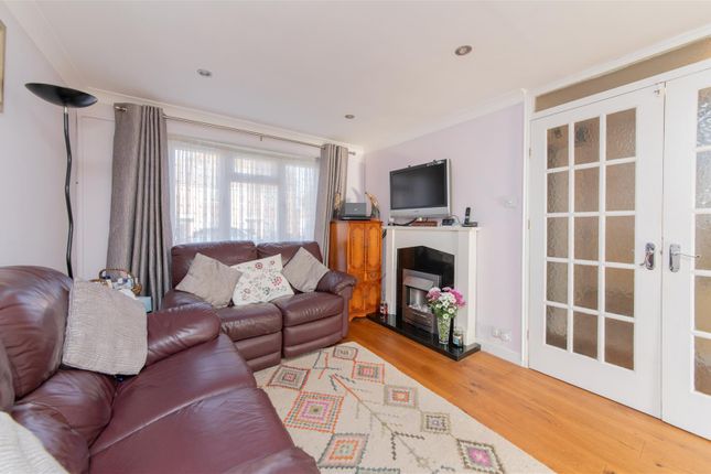 Thumbnail Property for sale in Colin Drive, Colindale, London
