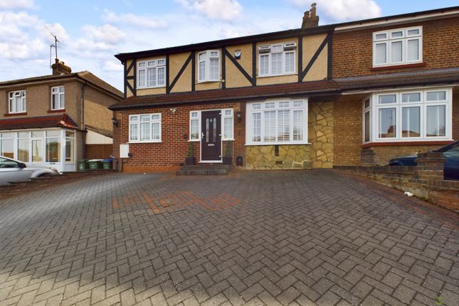 Cam03418G0-Pr0049-Still031