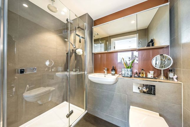 Flat 63, 57, Kingsland High Street, London photo 4